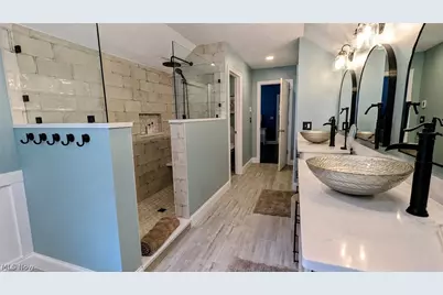 15010 Bates Creek Drive, Chardon, OH 44024 - Photo 26