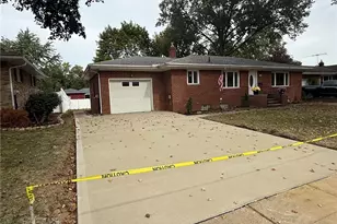 127 Alameda Ave, Cuyahoga Falls, OH 44221 - Photo 2