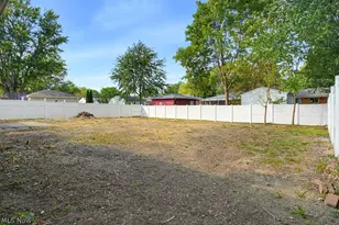 127 Alameda Ave, Cuyahoga Falls, OH 44221 - Photo 10