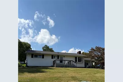 165 Chapel Hill Road, Zanesville, OH 43701 - Photo 1