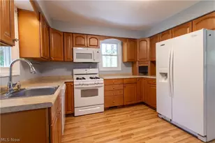 1038 Hadley Ln, Marietta, OH 45750 - Photo 6