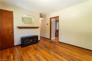 1038 Hadley Ln, Marietta, OH 45750 - Photo 8