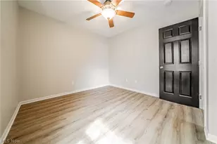 122 Haydens Arbor, Elyria, OH 44035 - Photo 20