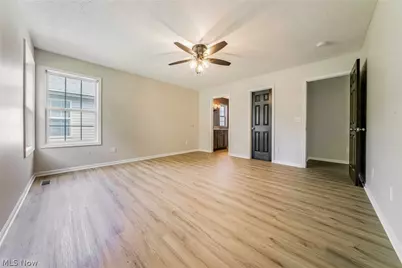 122 Haydens Arbor, Elyria, OH 44035 - Photo 24