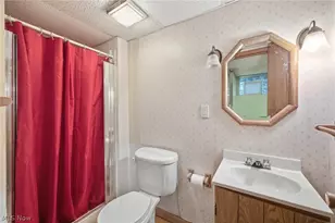 1330 Howell Ave, East Palestine, OH 44413 - Photo 24