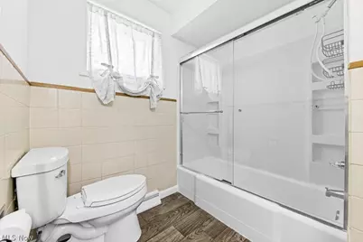 1902 Root Avenue NE, Canton, OH 44705 - Photo 24