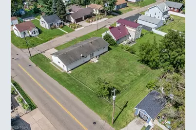 1902 Root Avenue NE, Canton, OH 44705 - Photo 44