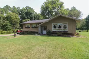 6021 Gault Rd, North Jackson, OH 44451 - Photo 2