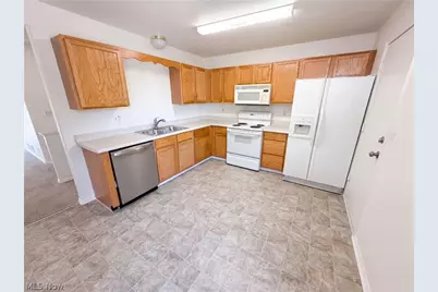 1653 McGuinness Avenue, Streetsboro, OH 44241 - Photo 2