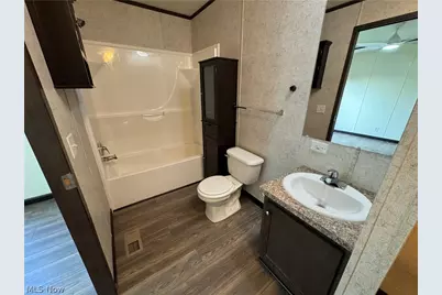 6301 Sue Lynn Drive, Ravenna, OH 44266 - Photo 20