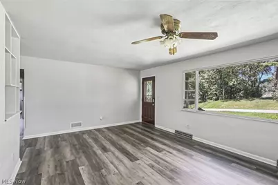 4071 Carondelet Drive, Dayton, OH 45440 - Photo 14