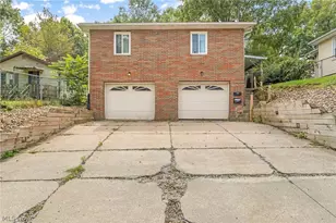 2358 & 2360 Congo St, Akron, OH 44305 - Photo 2