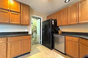 4245 Bennington Blvd, Brunswick, OH 44212 - Photo 14