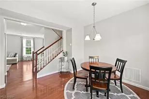 1385 Annette Ct, Oakwood, OH 44107 - Photo 14