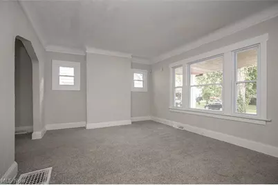 516 E 124th Street, Loveland, OH 44108 - Photo 4
