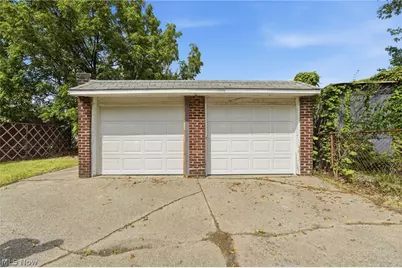 6511 Fullerton Avenue, Loveland, OH 44105 - Photo 8