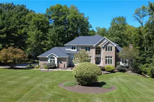 3451 Hunting Run Rd, Medina, OH 44256 - Photo 2