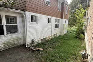 1264 Pondview Ave, Akron, OH 44305 - Photo 2