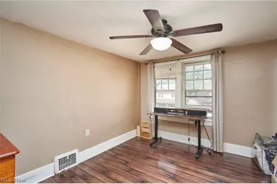 1745 9th Street, Cuyahoga Falls, OH 44221 - Photo 12