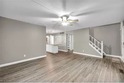 1251 W 70th Street, Loveland, OH 44102 - Photo 6