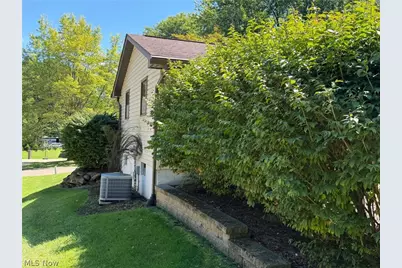 6322 Chiltern Road NW, Canal Fulton, OH 44614 - Photo 8