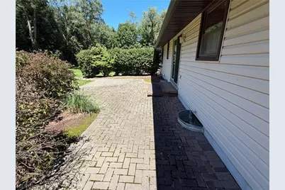 6322 Chiltern Road NW, Canal Fulton, OH 44614 - Photo 6