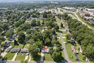 828 Eastview Ave, Wadsworth, OH 44281 - Photo 2