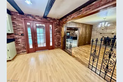 132 W Indian Street, Gnadenhutten, OH 44629 - Photo 8