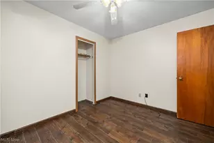 369 White Oak Dr, Elyria, OH 44035 - Photo 16