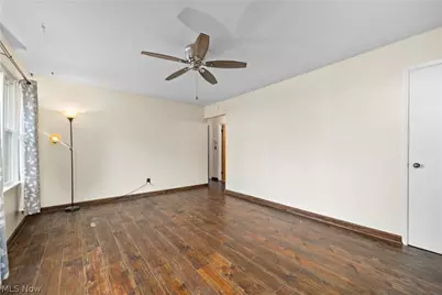 369 White Oak Drive, Elyria, OH 44035 - Photo 4