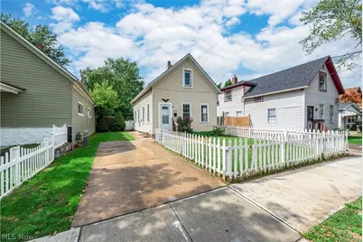 3326 W 61st Street, Loveland, OH 44102 - Photo 4