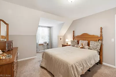 1990 Village Parkway, Tallmadge, OH 44278 - Photo 32
