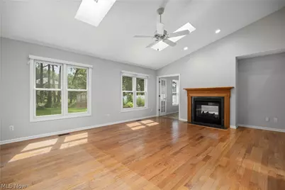 1024 Hunters Chase, Grafton, OH 44044 - Photo 20