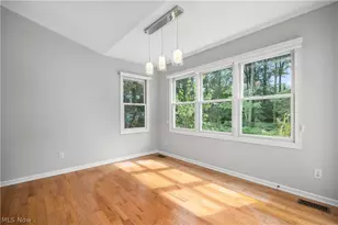 1024 Hunters Chase, Grafton, OH 44044 - Photo 28