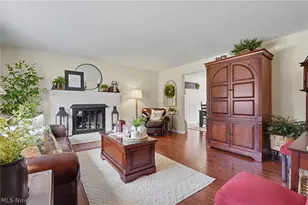 3617-3621 Charring Cross Dr, Stow, OH 44224 - Photo 4
