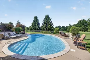3458 Chadwick Dr, Uniontown, OH 44685 - Photo 8