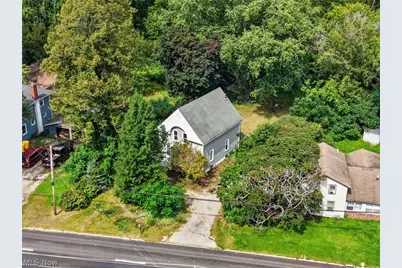 2785 E Center Street, Conneaut, OH 44030 - Photo 4