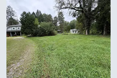 20 Harmony Hills Drive, Akron, OH 44321 - Photo 2