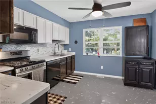 8257 Lancaster Dr, Mentor, OH 44060 - Photo 10
