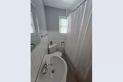 5991 Lakeshore Drive, Andover, OH 44003 - Photo 10