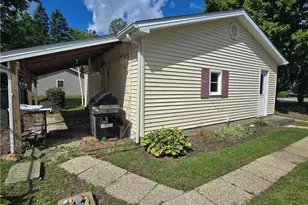 5991 Lakeshore Dr, Andover, OH 44003 - Photo 6