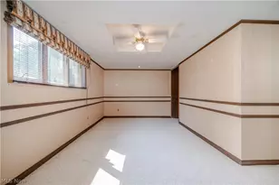2882 Decamp Rd, Youngstown, OH 44511 - Photo 32