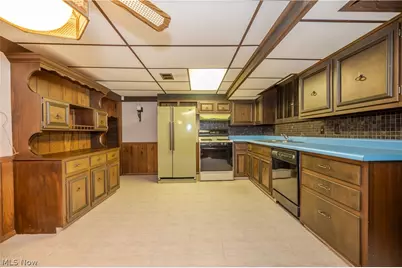2882 Decamp Road, Youngstown, OH 44511 - Photo 30