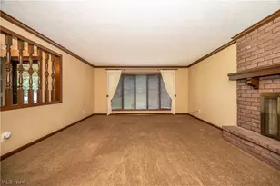 2882 Decamp Rd, Youngstown, OH 44511 - Photo 2