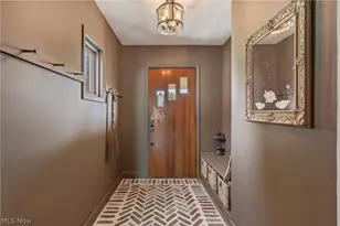 4244 Laffer Square, Sandyville, OH 44671 - Photo 2