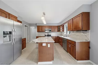 5336 Wood Trail Avenue NE, Canton, OH 44705 - Photo 12