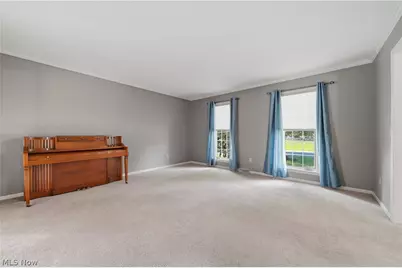5336 Wood Trail Avenue NE, Canton, OH 44705 - Photo 4