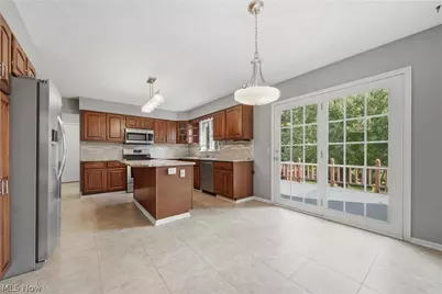 5336 Wood Trail Avenue NE, Canton, OH 44705 - Photo 10