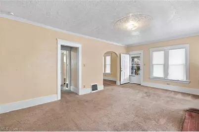 723 Copley Road, Akron, OH 44320 - Photo 6
