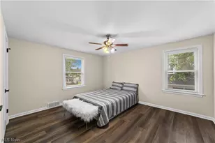 751 Roslyn Ave, Akron, OH 44320 - Photo 30